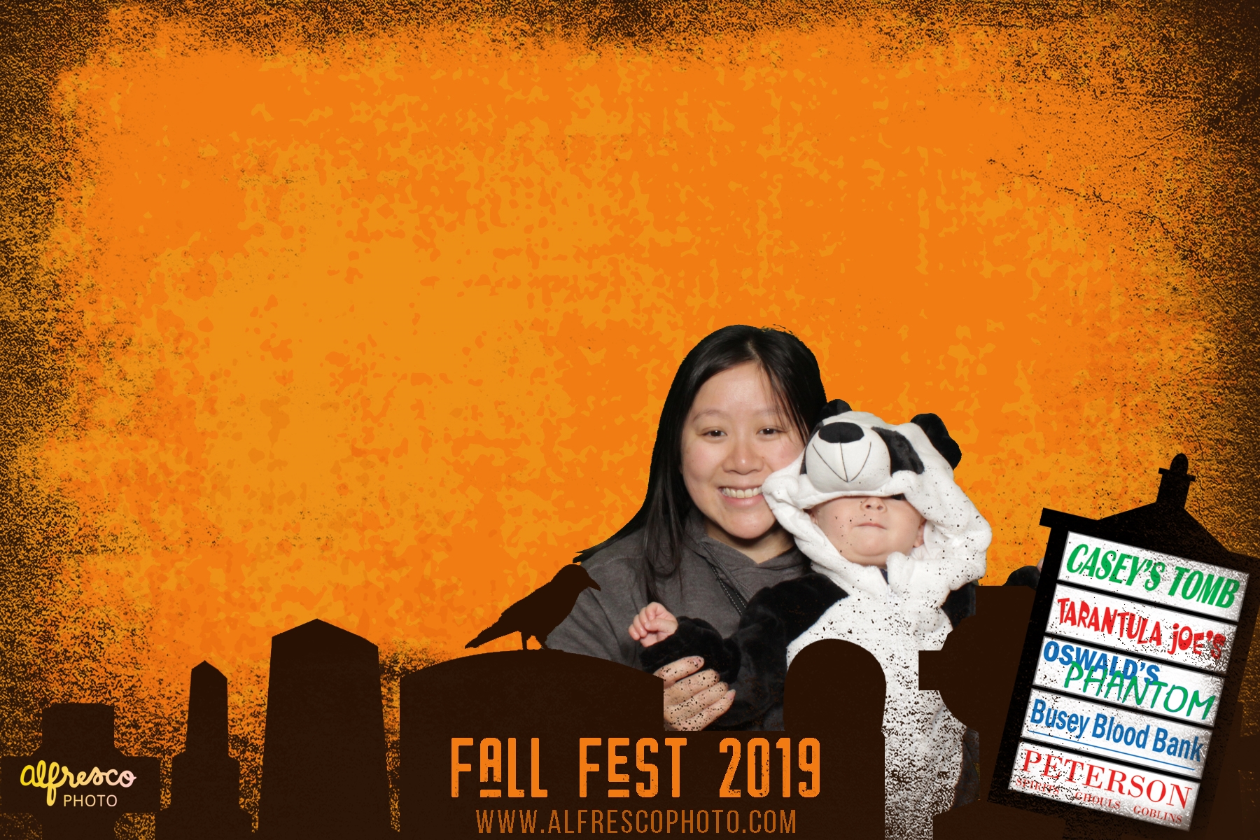 Naper Plaza Fall Fest | View more photos from the event at events.alfrescophoto.com/u/AlfrescoPhoto/Naper-Plaza-Fall-Fest